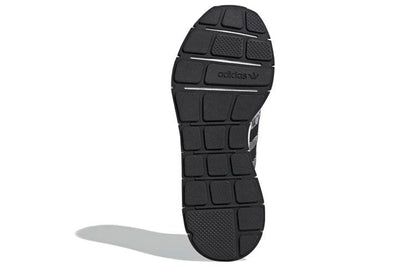 Кроссовки Adidas Originals Swift Run