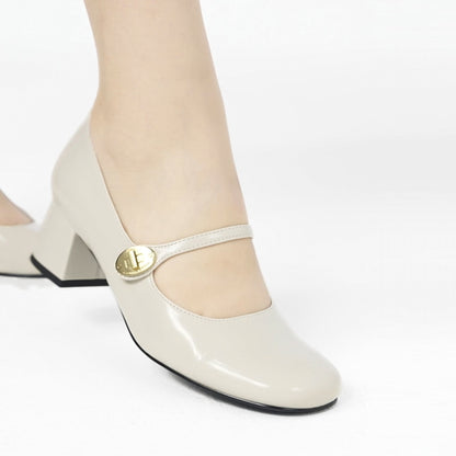 Charlz va Keyt ayollar poyabzali