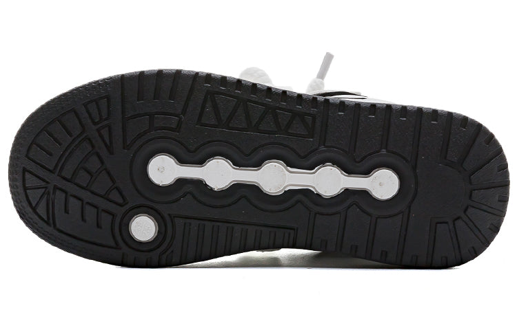 Jangchi orqa ayollar krossovkalari