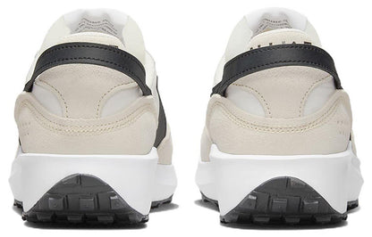 Кроссовки женские Nike Waffle Debut