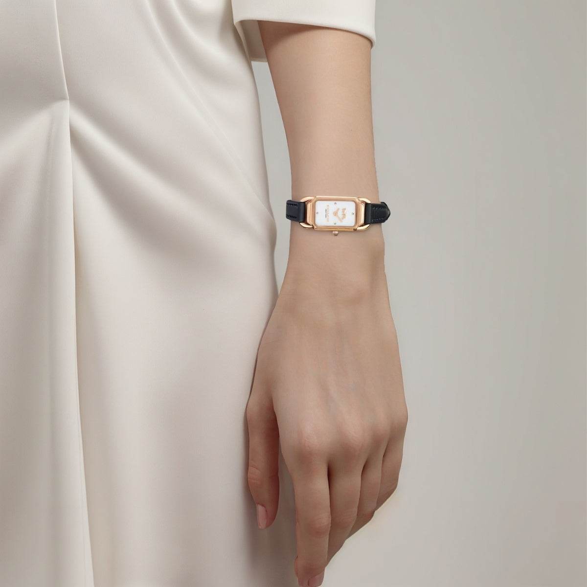 Часы женские Coach - Boxette Shop