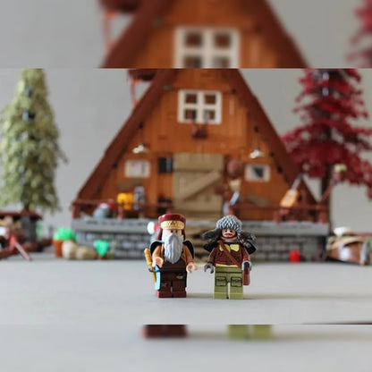 LEGO g'oyalari "O'rmon yog'och uyi" (21338)
