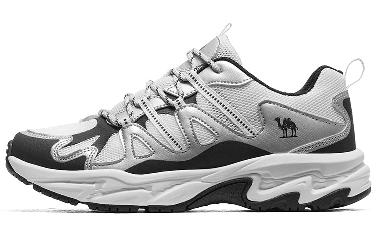 Ayollar uchun tuya krossovkalari