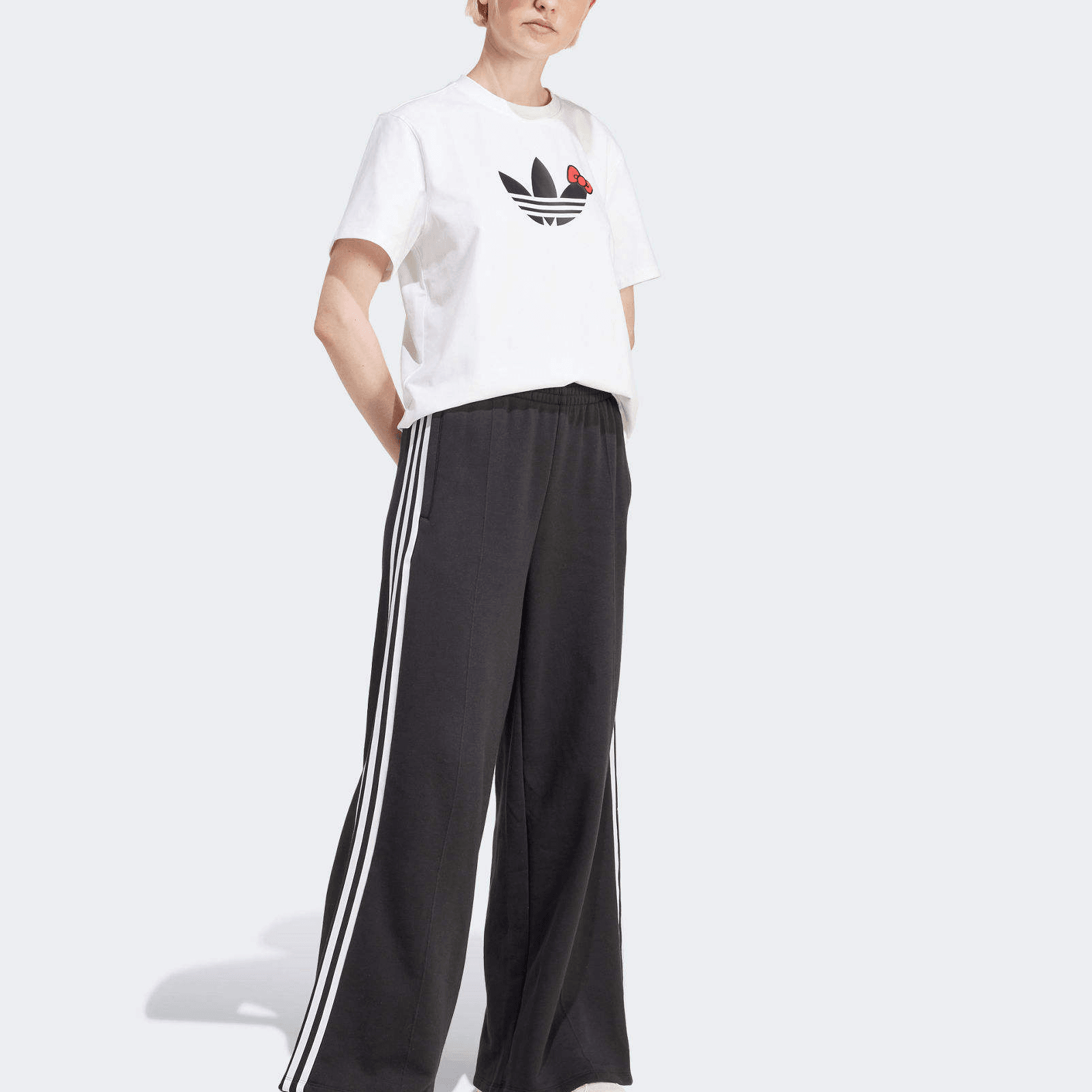 Футболка женская Adidas x hello kitty - Boxette Shop