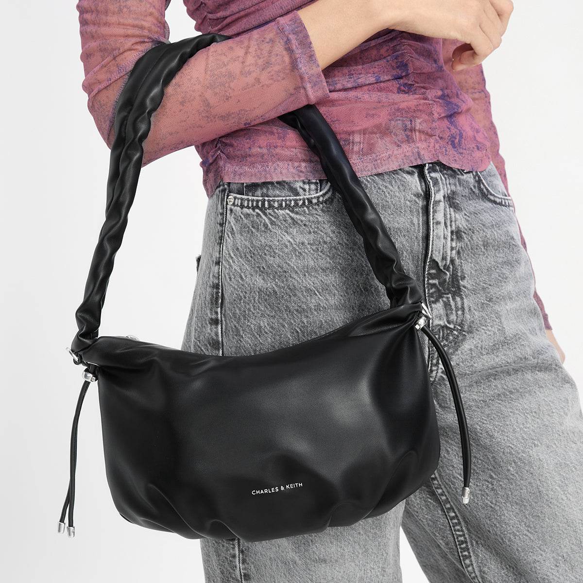 Сумка женская Charles&Keith Pleated Noir - Boxette Shop