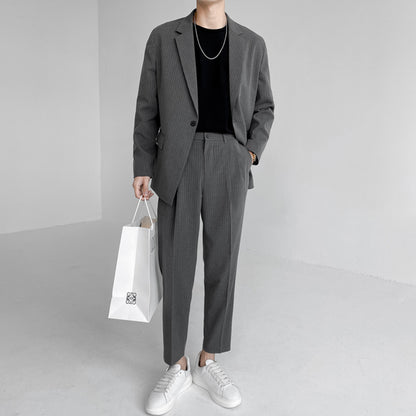 Johnhollis erkaklar kostyumi