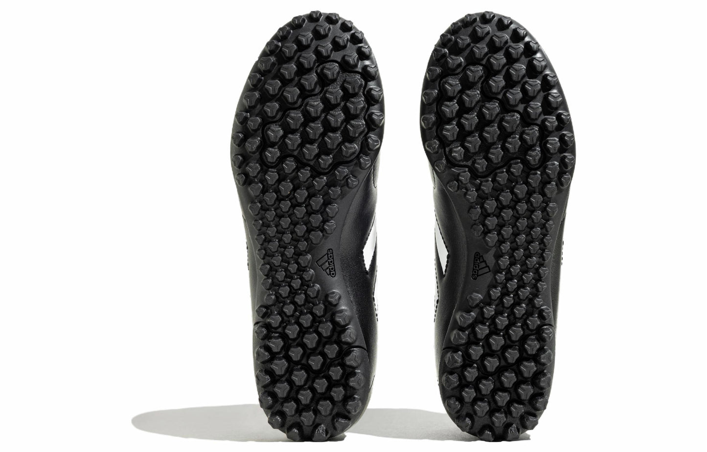 Adidas Goletto 8 TF kramponlari