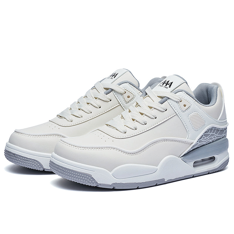 Erkaklar AAA 1955-yildan beri krossovkalar