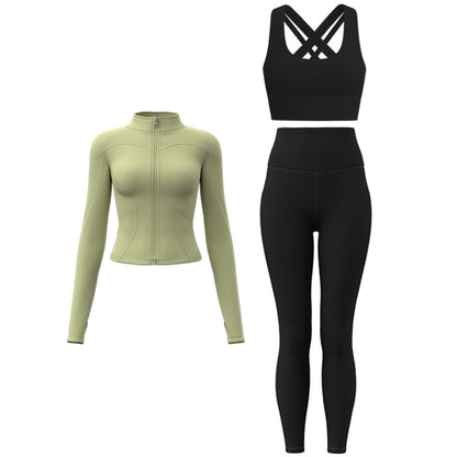 FARO ayollar sport kostyumi