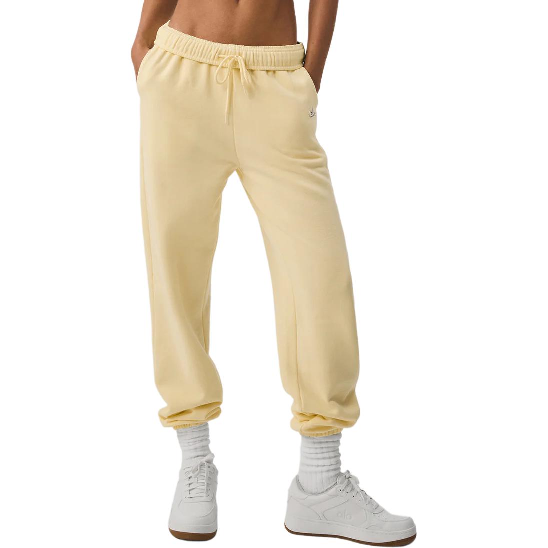 Alo Yoga ayollar sport shimlari