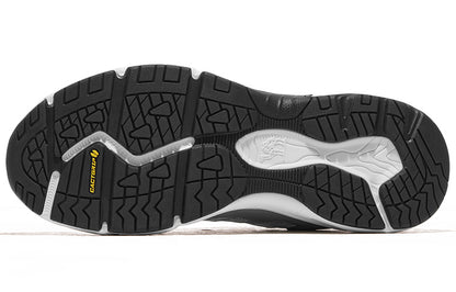 Ayollar uchun tuya krossovkalari