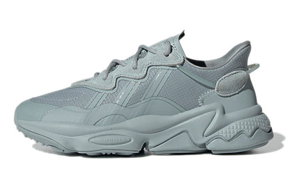 Adidas originals ozweego j удобная износостойкая дышащая низкопрофильная детская повседневная обувь серо-голубого цвета для подростков