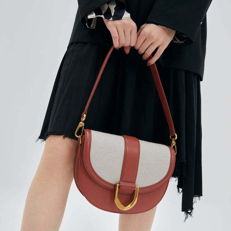 Сумка женская Charles&Keith Ck Palette Horseshoe Buckle Pu Saddle - Boxette Shop