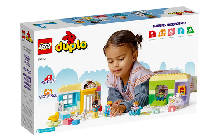 Bolalar bog'chasida LEGO Happy Hour (10992)