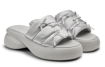 Шлёпанцы женские Charles&Keith ck