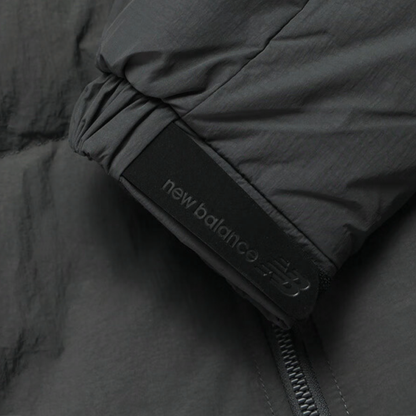 New Balance pastki kurtkasi