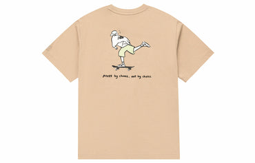 New Balans x pk kobrend seriyali skeytbord illyustratsiyasi Amerika kolleji uslubidagi tekis rangli kichik logotip asosiy nuqta sport simli dam olish uchun bo'sh kalta yengli futbolkalar erkaklar va ayollar bir xil modellar xaki