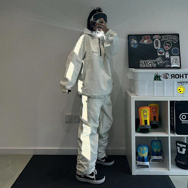 Jon Snou chang'i kostyumi