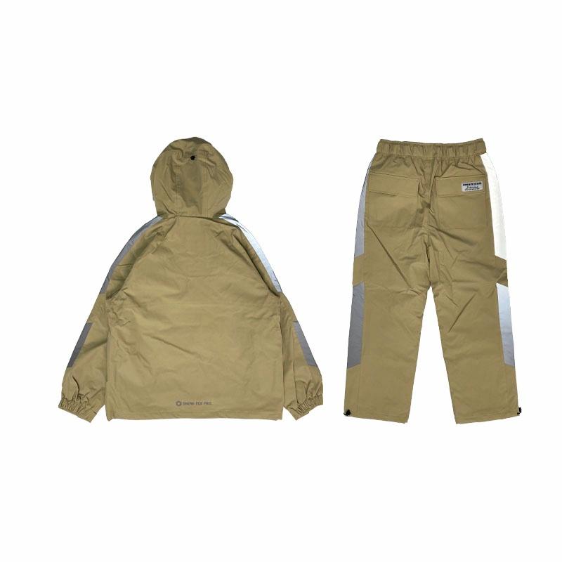 Jon Snou chang'i kostyumi