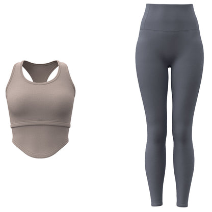 FARO ayollar sport kostyumi