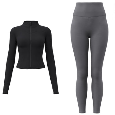 FARO ayollar sport kostyumi