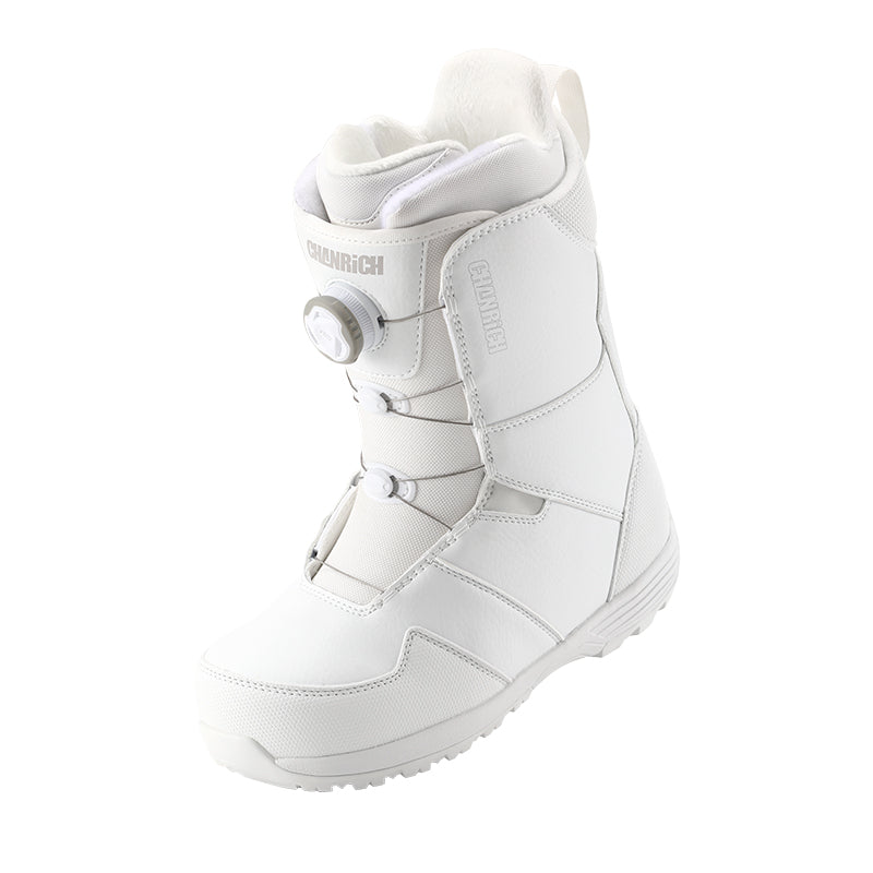 SKTA x Chanrich snoubord etiklari