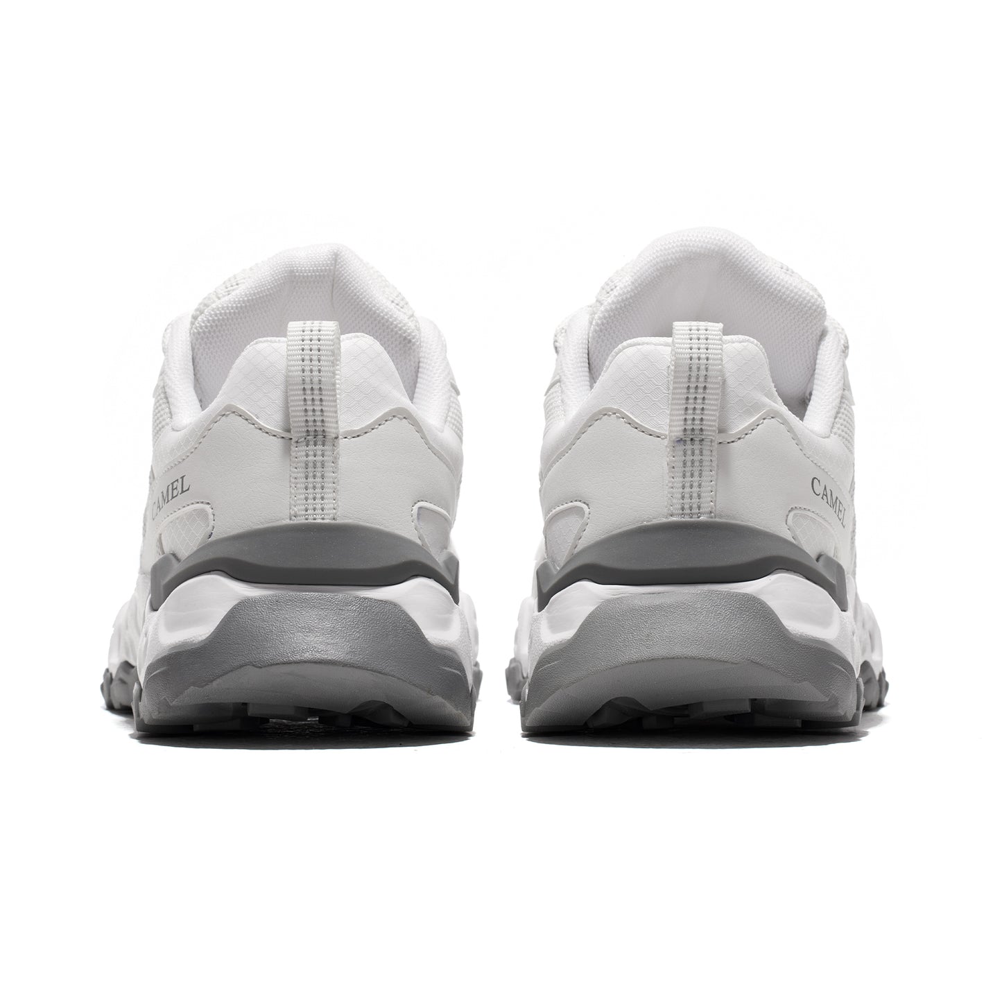 Ayollar uchun tuya krossovkalari