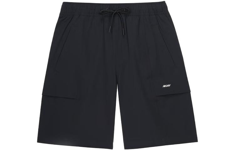 New Balance erkaklar uchun qora tekis to'rli shortilar