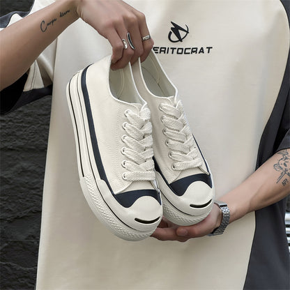 AAA 1955-yildan beri krossovkalar