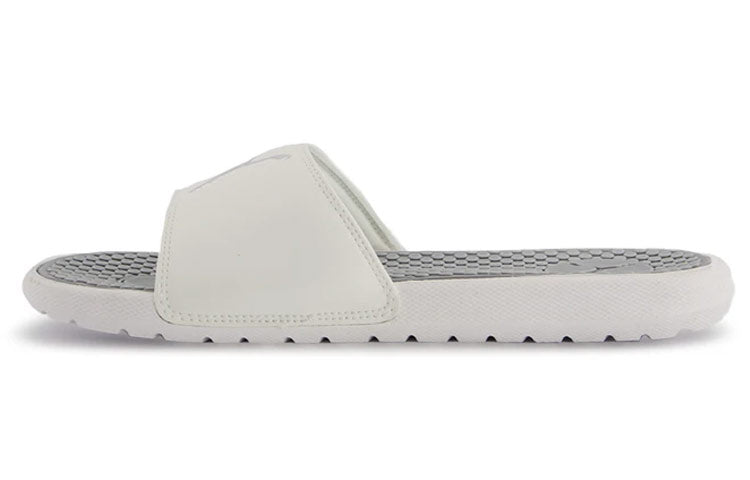 Puma ayollar flip-floplari