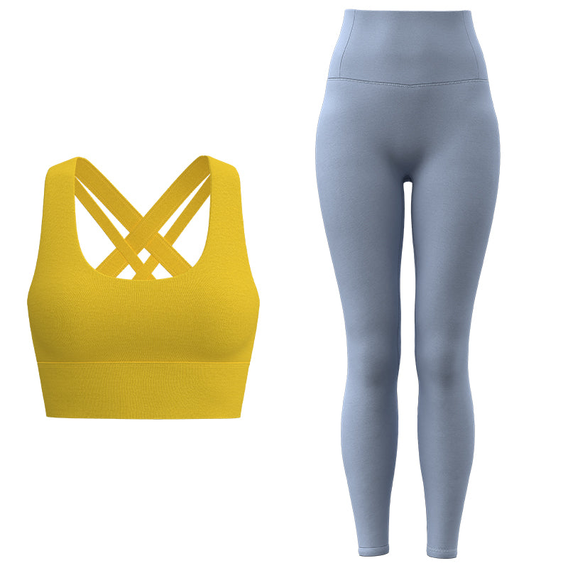 FARO ayollar sport kostyumi