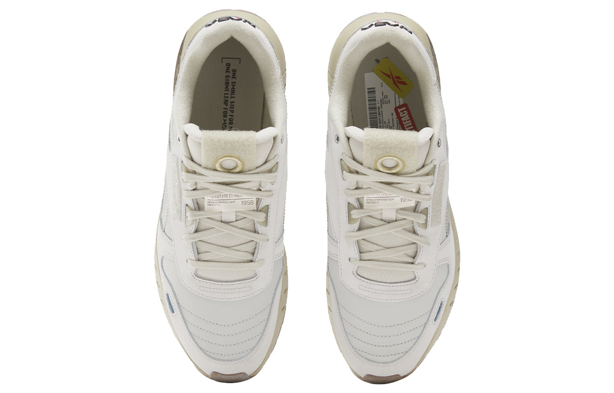 Кроссовки NASA x Reebok Classic Leather Hexalite