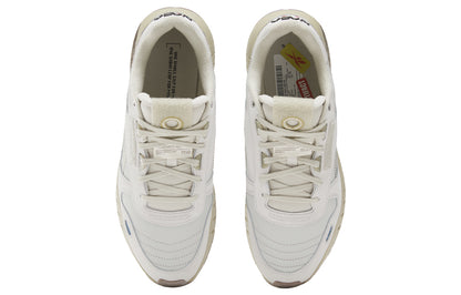 Кроссовки NASA x Reebok Classic Leather Hexalite