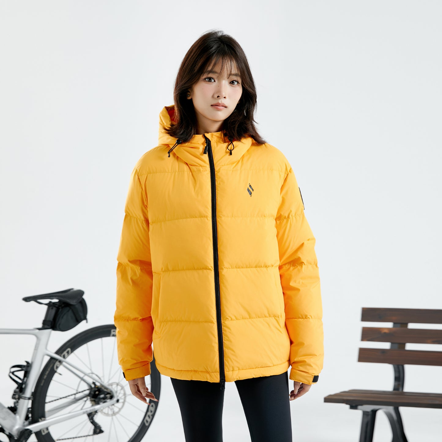 Пуховик женский Skechers