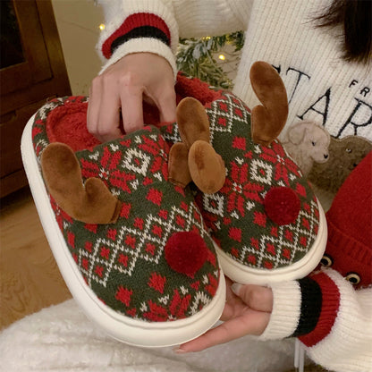 Yupqa chiziqlar qiziqarli Rojdestvo elk qish oylarida issiq multfilm paxta terlik ayollar yashil kiyish