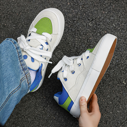 Vanssi krossovkalari