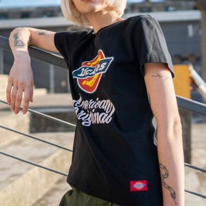 Футболка женская Dickies Art Font Logo Print Straight S - Boxette Shop