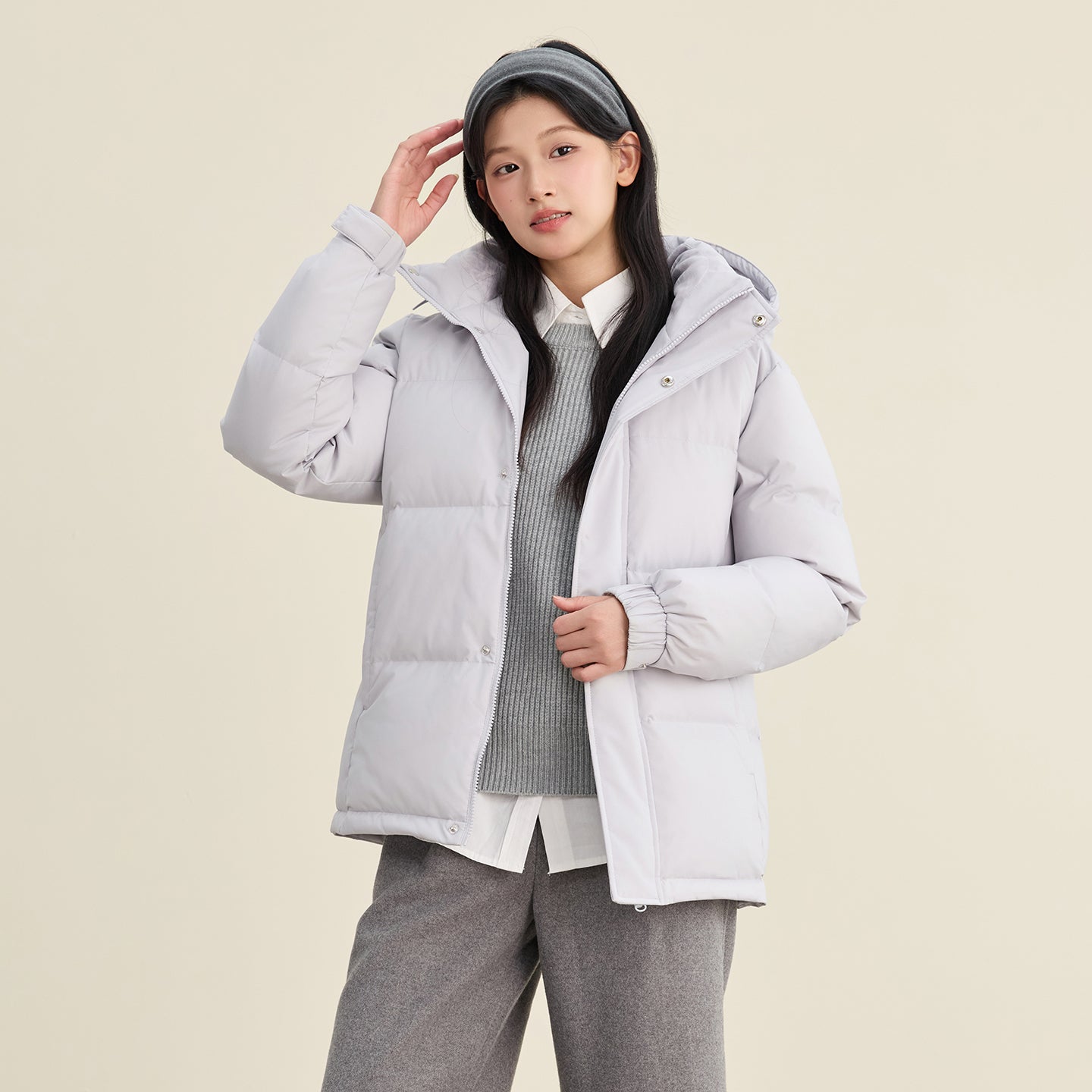 Qor uchib tushadigan kurtka