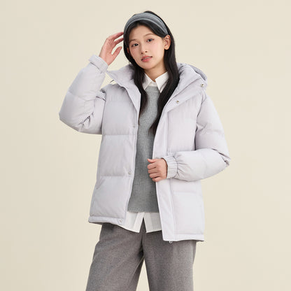 Qor uchib tushadigan kurtka