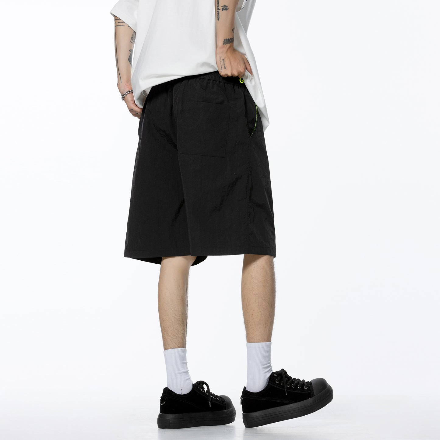 Golfkross rangli to'qnashuv harflari logotipi kashtado'zlik erkin beshta sport ish shimlari bir xil paragrafli erkaklar va ayollar