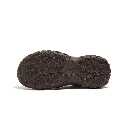 Ayollar uchun tuya krossovkalari