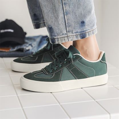 Vanssi kiygan krossovkalar