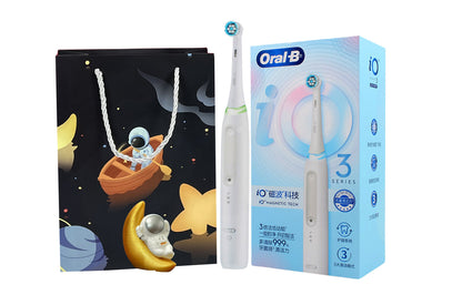 Электрическая зубная щетка Oral B iO3