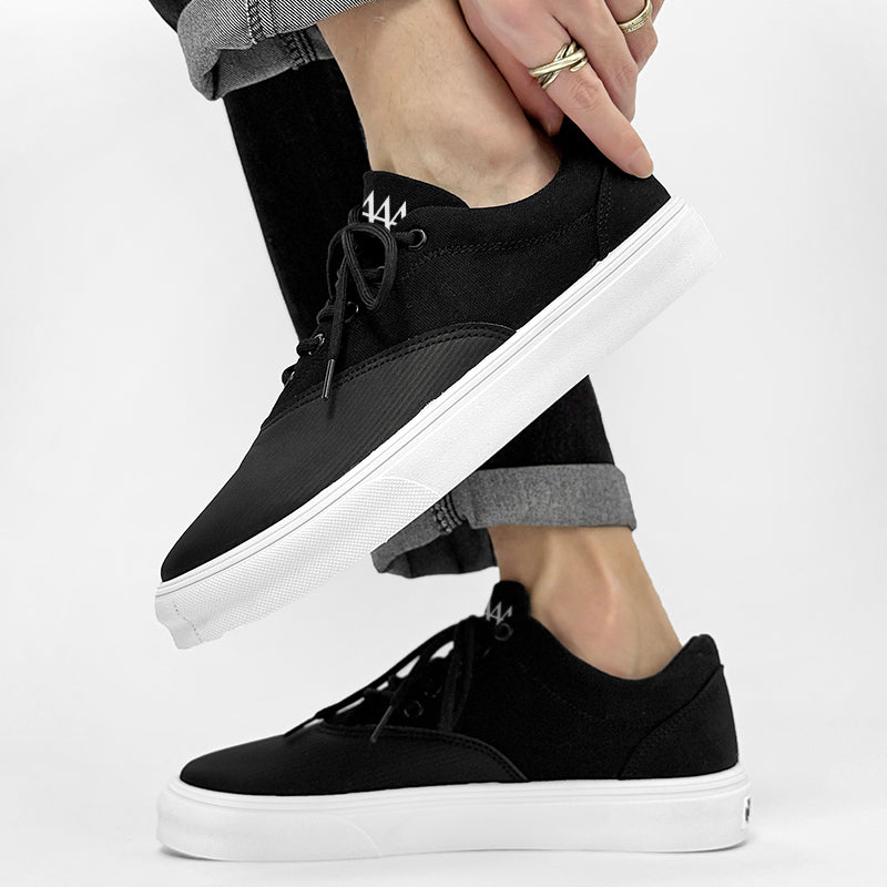 Erkaklar AAA 1955-yildan beri taxta poyabzali