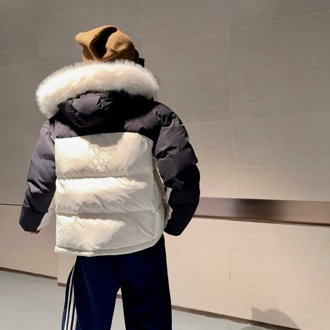 Пуховик женский Skechers