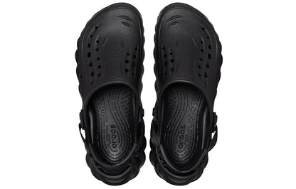 Crocs "Echo Clog" sandallari