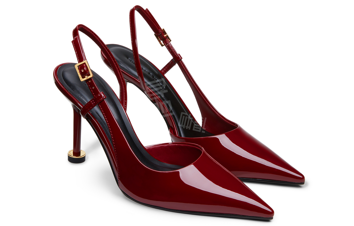 Charlz va Keyt ayollar poyabzali