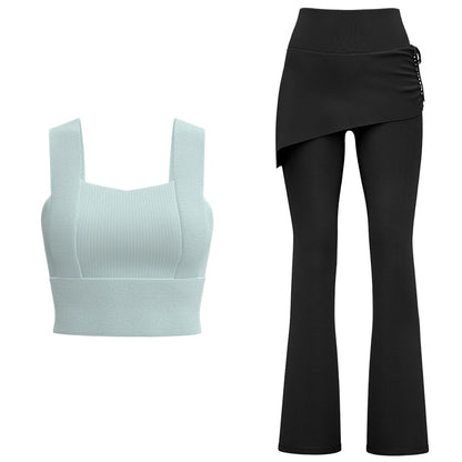 FARO ayollar sport kostyumi