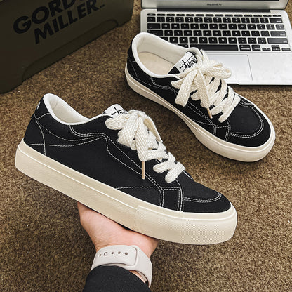 AAA 1955-yildan beri krossovkalar