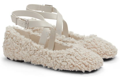 Charlz va Keyt ayollar balet kvartiralari